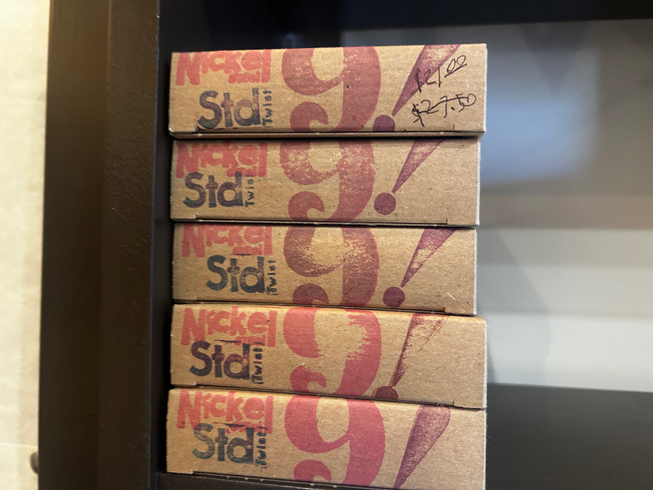 Gabriel Tenorio nickel standard guitar strings
