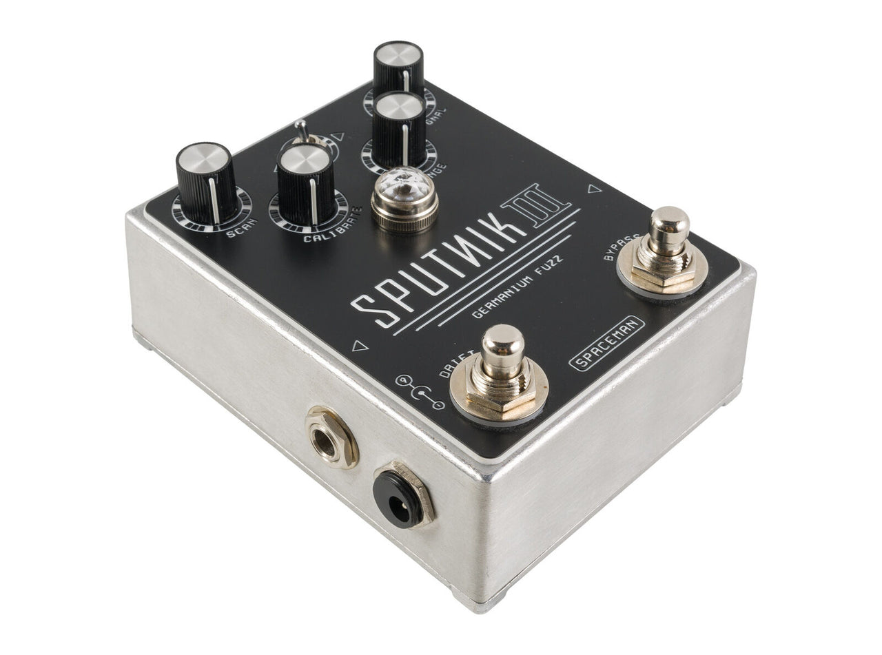 Spaceman Effects Sputnik III Germanium Fuzz Effects Pedal Silver Standard